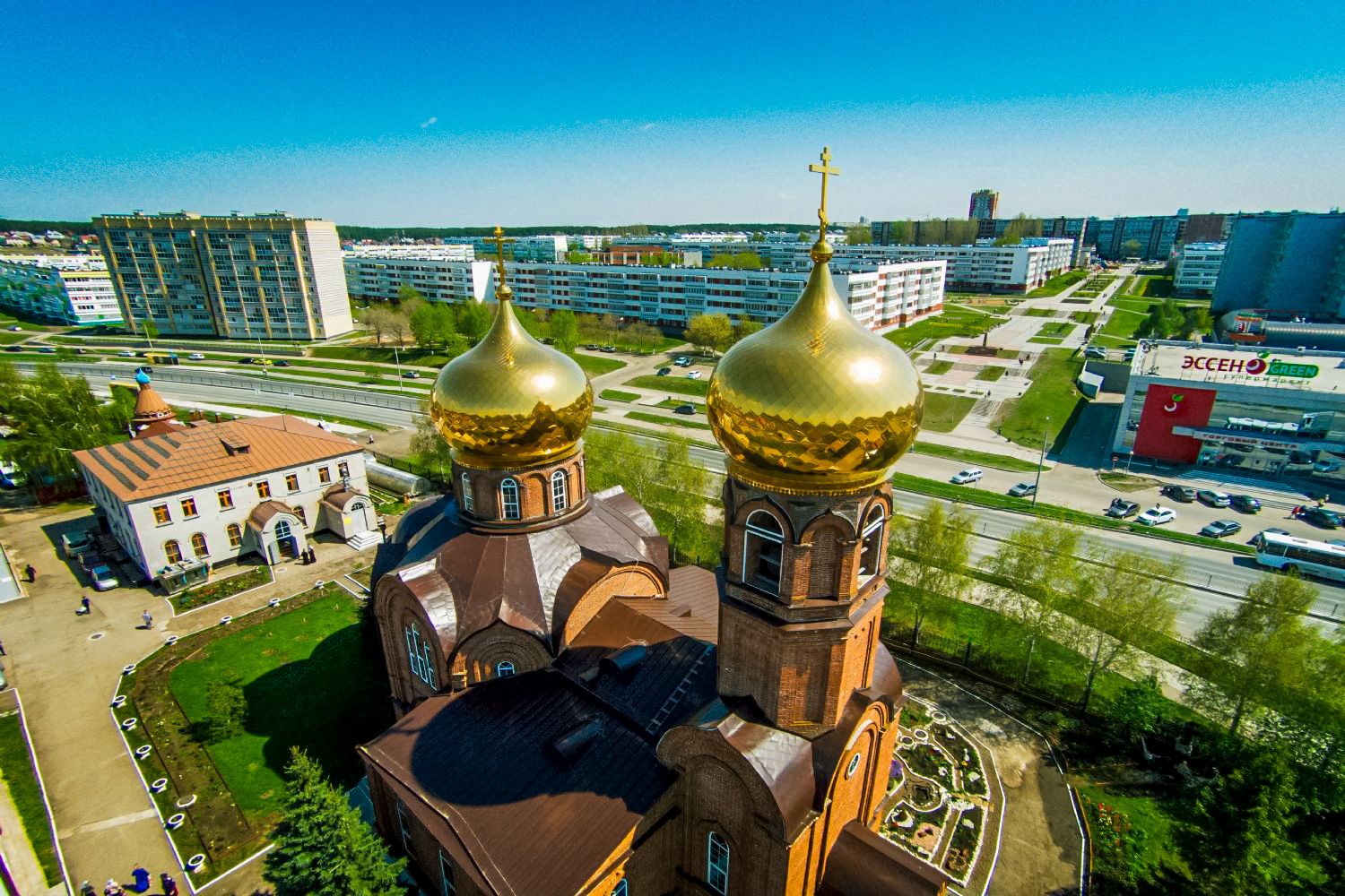 Челны татарстан республика. Боровецкая Церковь Набережные Челны. Свято-Вознесенский собор Набережные Челны. Вознесенский собор (Набережные Челны). Храм Вознесения Господня Набережные Челны.