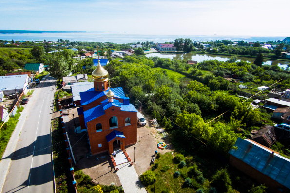 Храм Рождества Пресвятой Богородицы, поселок Камское Устье